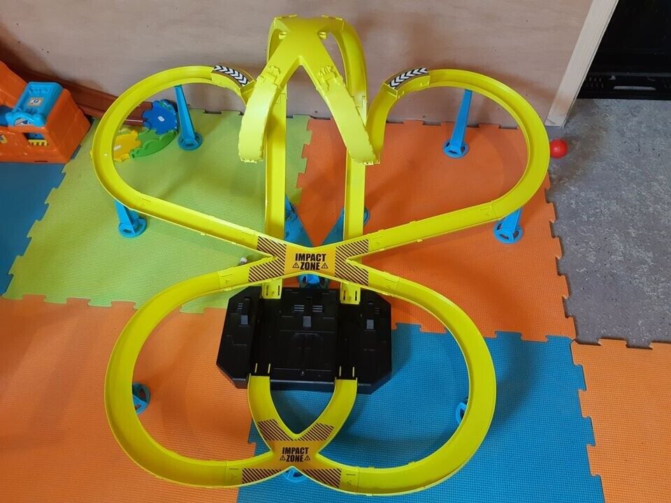 chad valley thunderdome race track set